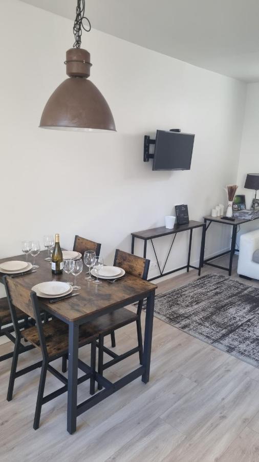 Appartement Luxueux Dans Maison Bourgeoise Parisienne Levallois-Perret Bagian luar foto