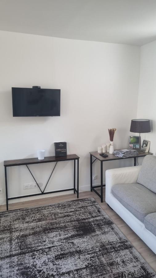 Appartement Luxueux Dans Maison Bourgeoise Parisienne Levallois-Perret Bagian luar foto