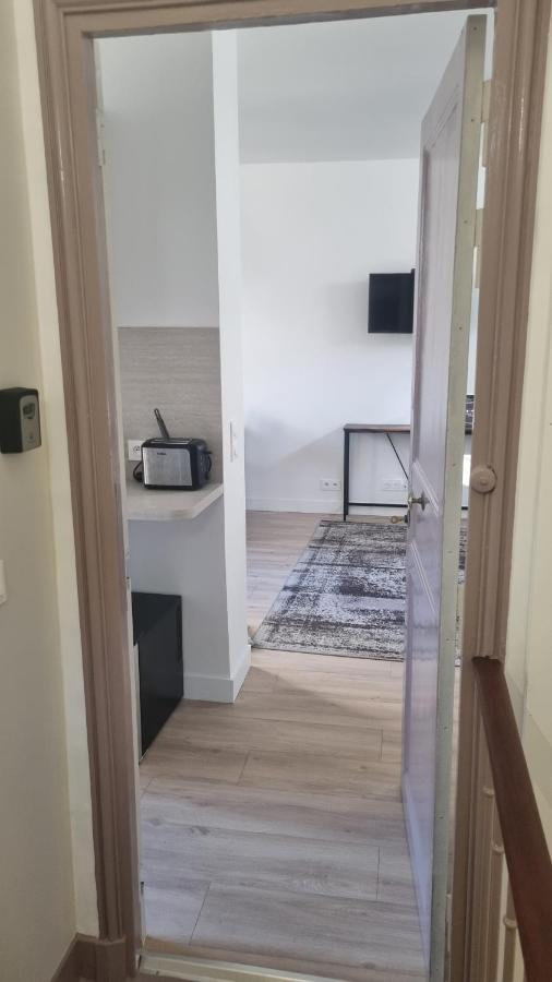 Appartement Luxueux Dans Maison Bourgeoise Parisienne Levallois-Perret Bagian luar foto