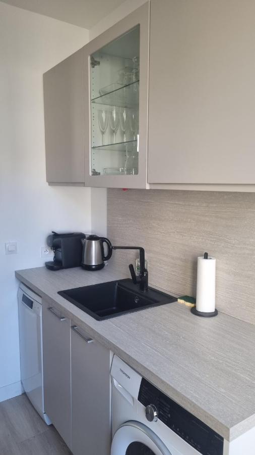 Appartement Luxueux Dans Maison Bourgeoise Parisienne Levallois-Perret Bagian luar foto