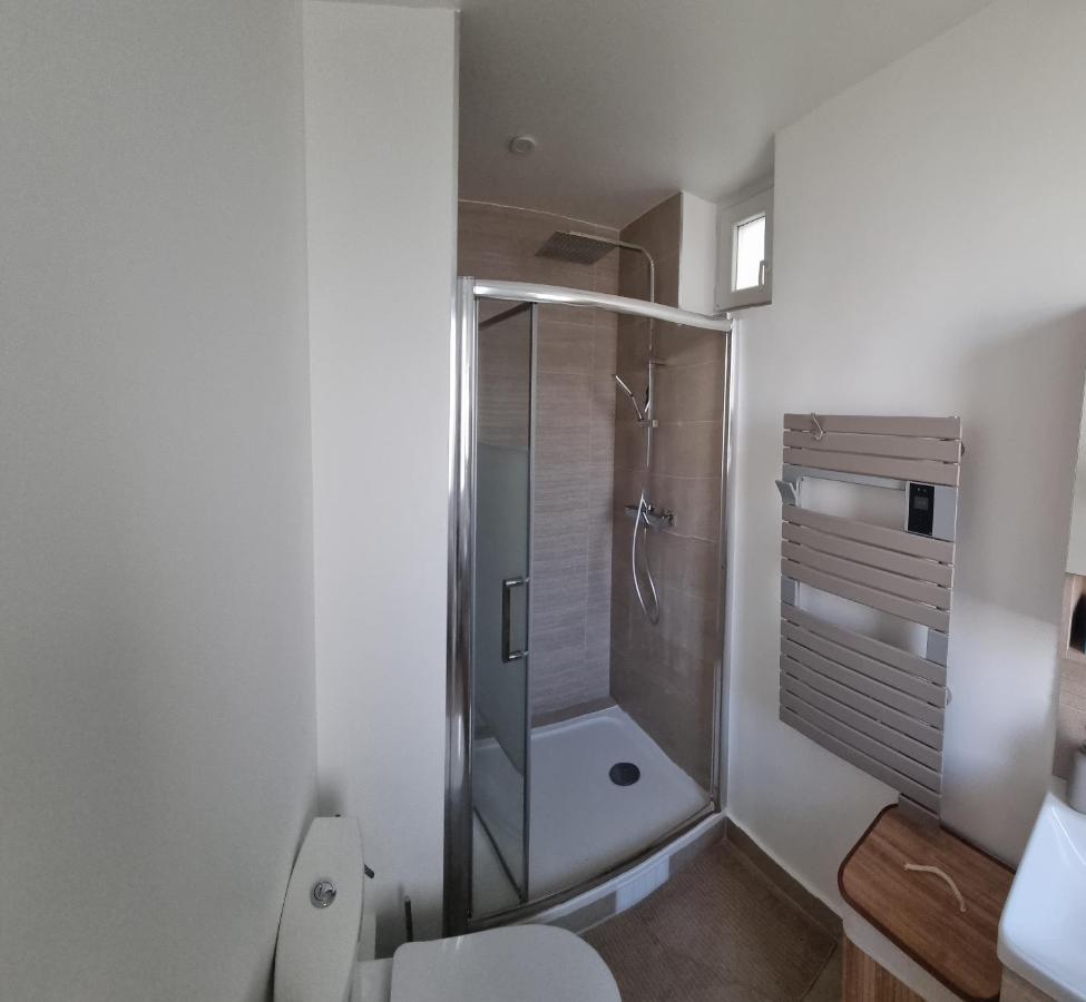 Appartement Luxueux Dans Maison Bourgeoise Parisienne Levallois-Perret Bagian luar foto